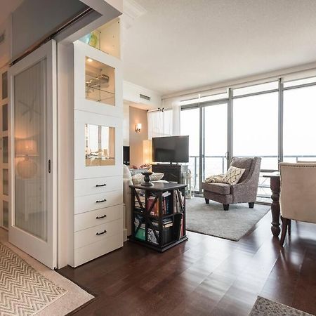 Stunning Condo With Fantastic View Of The City! Toronto Eksteriør billede