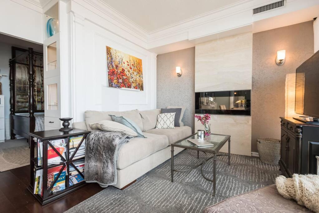 Stunning Condo With Fantastic View Of The City! Toronto Eksteriør billede
