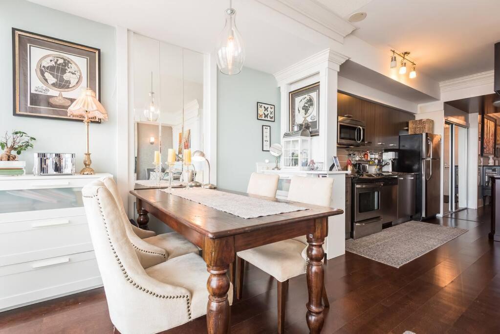 Stunning Condo With Fantastic View Of The City! Toronto Eksteriør billede